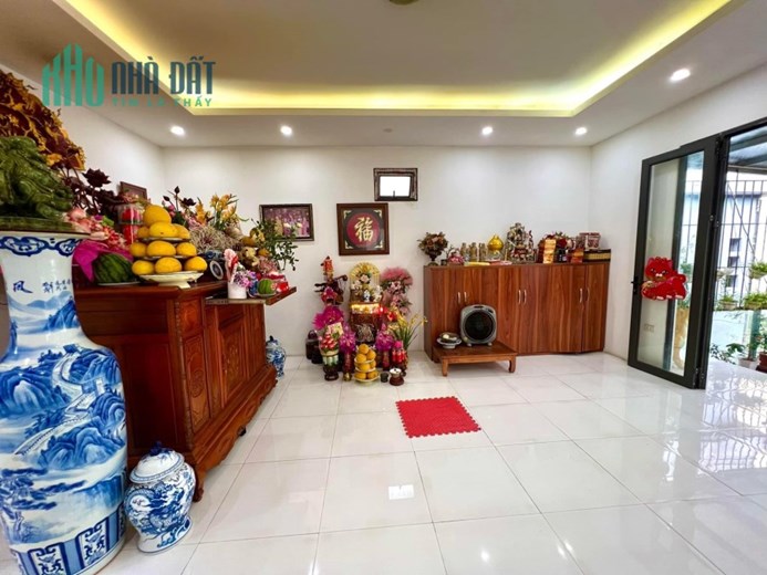 Bán nhà Ngõ 344 Ngọc Thuỵ 44m x 3T giá 3 tỷ 6