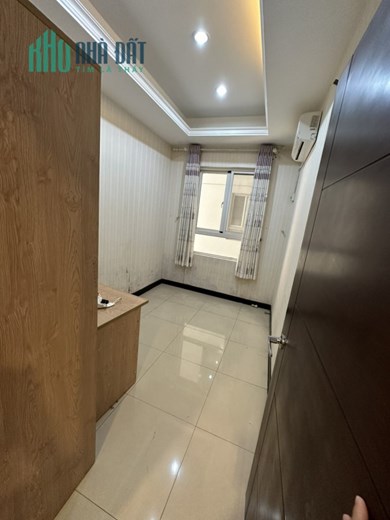 🌟cần bán CHCC Flemington Q.11, 87m2, 3Pn, 2 tollet, có nội thất, giá 5tỷ