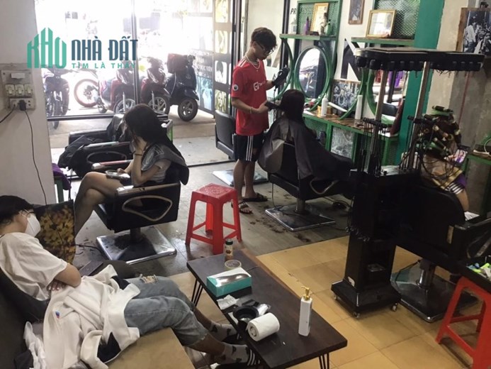 CẦN SANG NHƯỢNG LẠI SALON ĐỊA CHỈ: 40 Y WANG, BMT