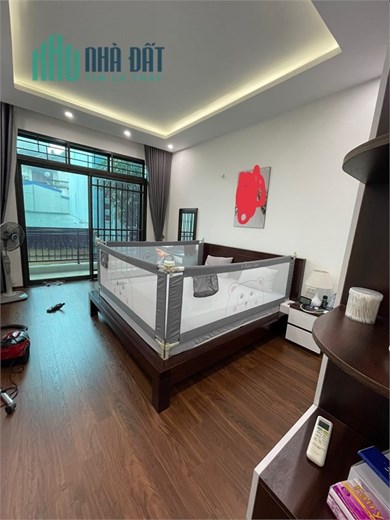 Cầu Giấy ô tô đỗ cửa, nhà đẹp 5 tầng hiện đại, 58m2 giá chỉ 7.x tỷ, 0866585090
