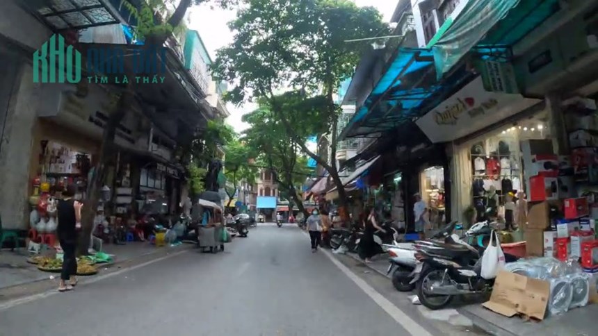 Nhà Mặt Phố Hoàn Kiếm, Hàng khoai – Đồng Xuân, phố Cổ.
