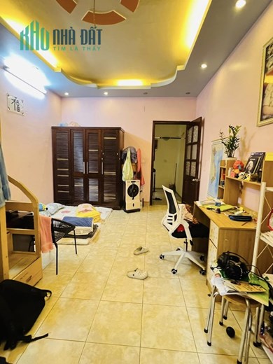 NHÀ 4 TẦNG TRUNG TÂM NGÃ TƯ SỞ, PHÂN LÔ Ô TÔ ĐỖ CỬA, DT 42M GIÁ 6.8 TỶ.