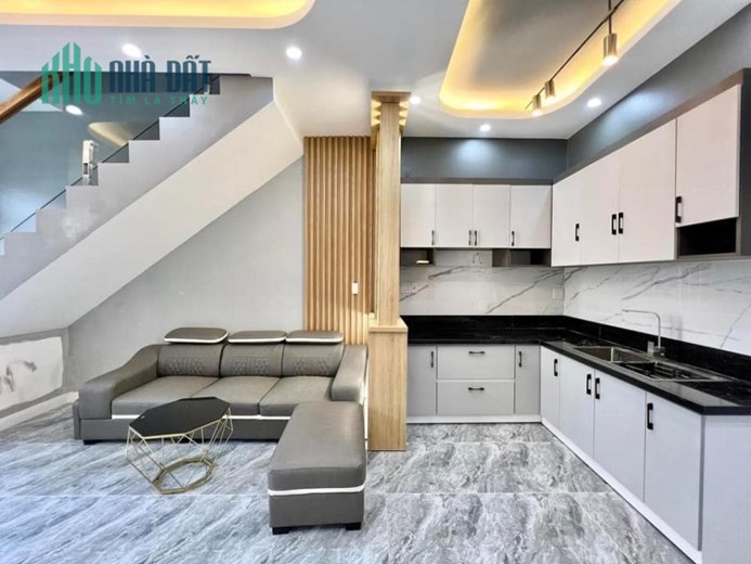 Nhà phố 2 tầng gần trung tâm Q.Ninh Kiều, giá chỉ 2 tỷ 550 triệu