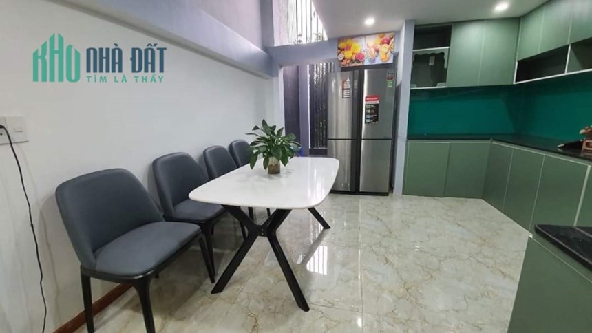 Bán nhà ở ngay full nội thất dt sử dụng 300m Hiệp Bình Phước