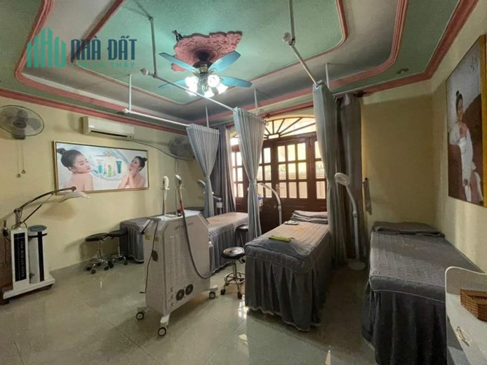 GẤP LẮM RỒI CẦN BÁN NHÀ MẶT TIỀN Vị Trí đẹp tại Chợ Linh Trung, Thủ Đức