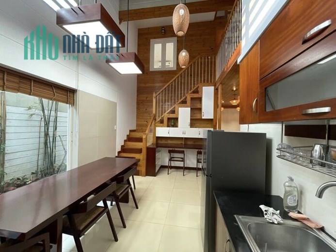 Biệt Thự Tuyệt Đẹp Him Lam Q7, 214m2, 2 tầng, ngang 10m, Giá 26.5 Tỷ, sân vườn thoáng mát