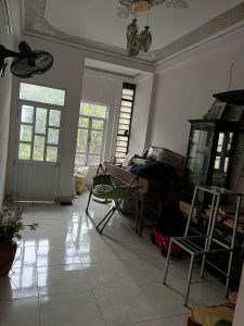 Chính Chủ Cần Bán Căn Nhà Đất 2 Mặt Tiền Vị Trí Đẹp Tại Hòa Bình