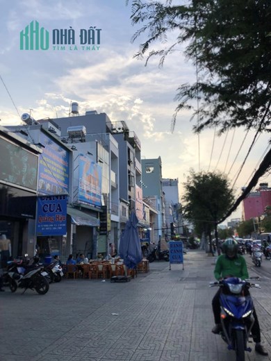 Bán nhà TT Tân Bình, sát UB, 66m2 ngang gần 9m chỉ 6 tỷ