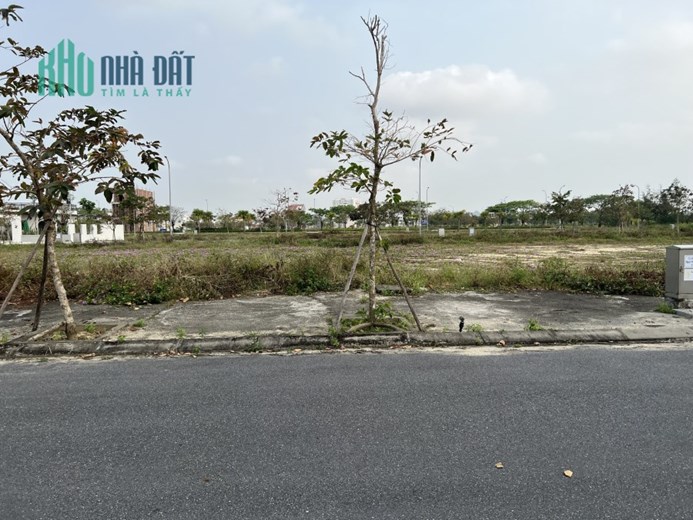 Đất view kênh FpT City Đà Nẵng