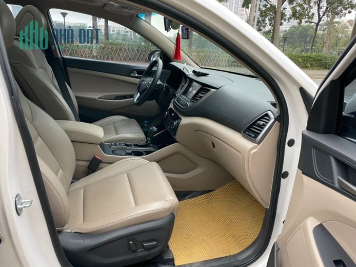 Bán TUCSON 2.0ATH sản xuất 2019 Nguyễn Văn Huyên,Cầu Giấy,Hà Nội.