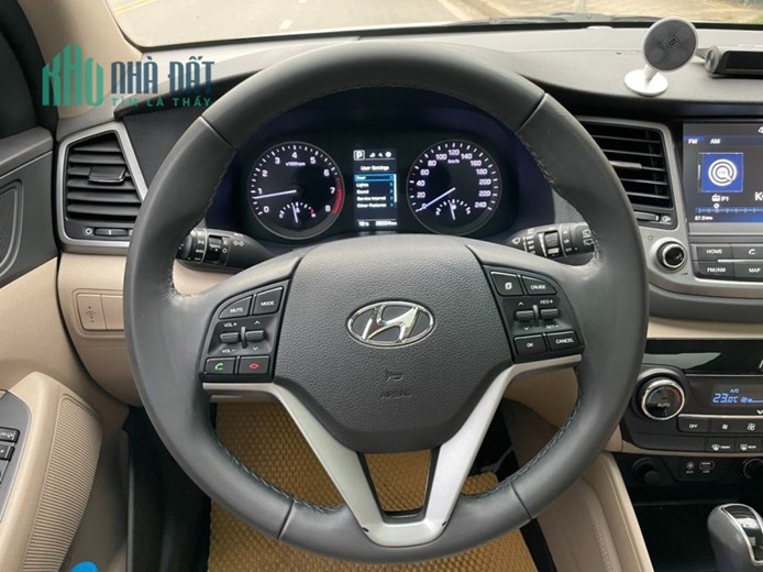 Bán TUCSON 2.0ATH sản xuất 2019 Nguyễn Văn Huyên,Cầu Giấy,Hà Nội.