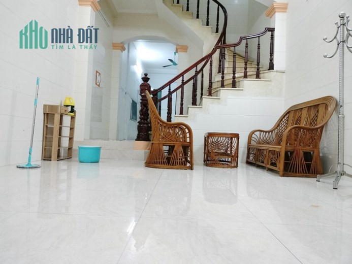 CHO THUÊ NHÀ NGUYÊN CĂN, NGỌC THỤY, LONG BIÊN, GIÁ 8 TR/TH