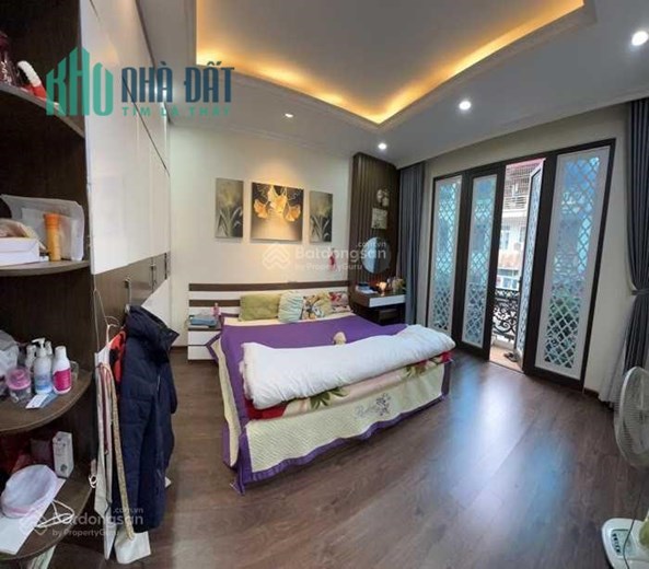 Bán nhà khu đấu giá Ngô Thì Nhậm 4 Tầng, mặt tiền 4.5m Giá nhỉnh 4 tỷ.