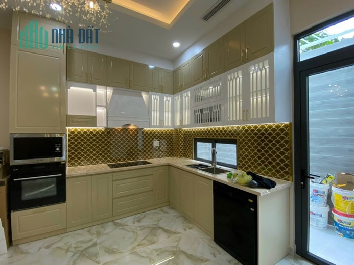 Bán nhà 5 tầng đã hoàn công hẻm Hà Huy Giáp,Thạnh xuân quận 12,đối diện trường Điện Lực giá rẻ