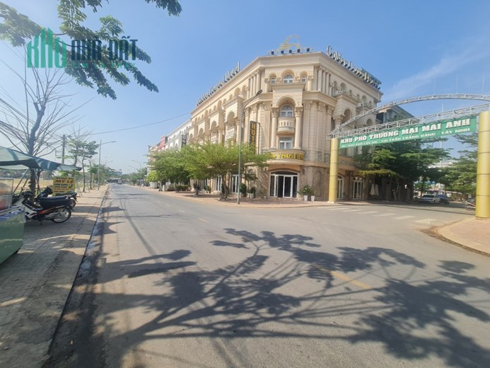 NHÀ LẦU THÔ LIỀN KỀ CHỢ TRẢNG BÀNG, KHU TRUNG TÂM THỊ XÃ TRẢNG BÀNG