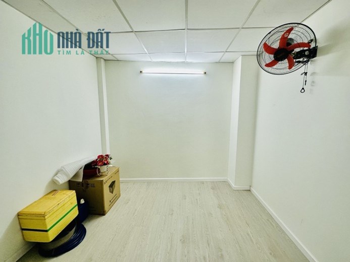 [NHÀ CẦN BÁN - QUẬN 10 - KHÔNG QUY HOẠCH] Nhà bán Đường Nguyễn Tiểu La 30m2 4 tầng mới tinh