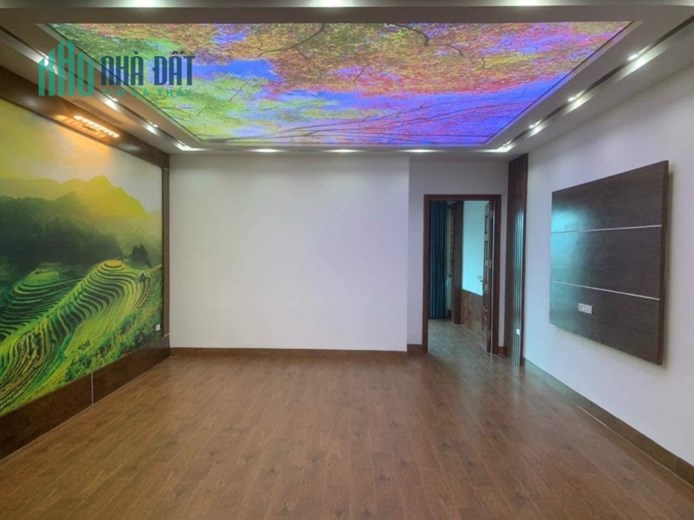 Bán nhà Thái Hà, Đống Đa. Ngõ oto tránh. 75m2, 7tầng, thang máy, nhà đẹp ở, kinh doanh