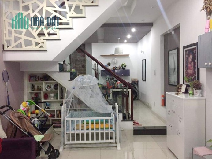 Nhà 2 tầng hẻm Dương Bá Trạc Phường 2 Quận 8. Giá 5,8 tỷ TL