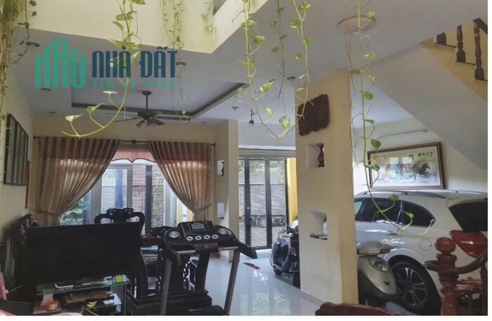 Mặt Tiền Đường Số Tân Quy Quận 7, 100m2, ngang 7 m, 3 tầng, Giá 14.7 Tỷ,  Chồ để Ôtô, Sân Vườn