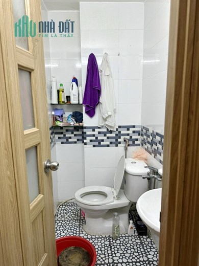 Nhà 3,5 tầng MT Phạm Thế Hiển P5Q8. Giá 5,98 tỷ TL