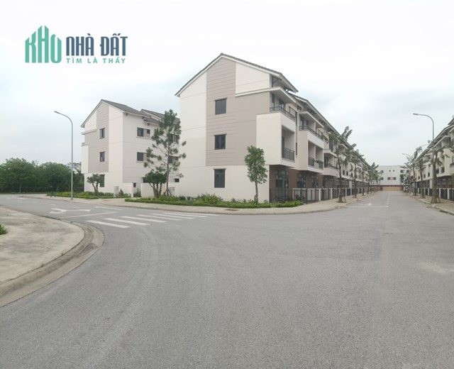 Bán shophouse 3 mặt tiền giá canh trạnh, giá tốt nhất mua được lời ngay 1 tỷ