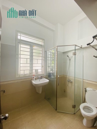 10tỷ7 còn 9tỷ9, Cách Mạng Tháng 8 Quận 10, HXH5m 1 xẹt, 5tầng BTCT, ngang 4,5m, DT 50m2.
