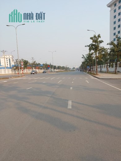 Bán gấp đất đẹp Phương Canh 3 thoáng, xây ccmini, giá 5.3 tỷ