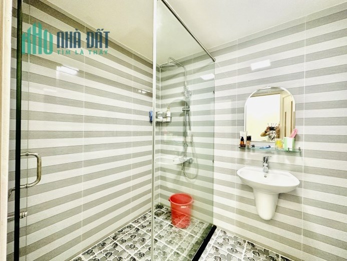 [NHÀ BÁN Q10 - KHÔNG QUY HOẠCH] Đường Nguyễn Tiểu La Phường 8 Quận 10