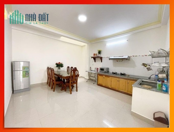 Cần BÁN GẤP - Nhà ở KQH Trần Anh Tông, Phường 8, Đà Lạt. Hạ Giá còn 7,9 Tỷ