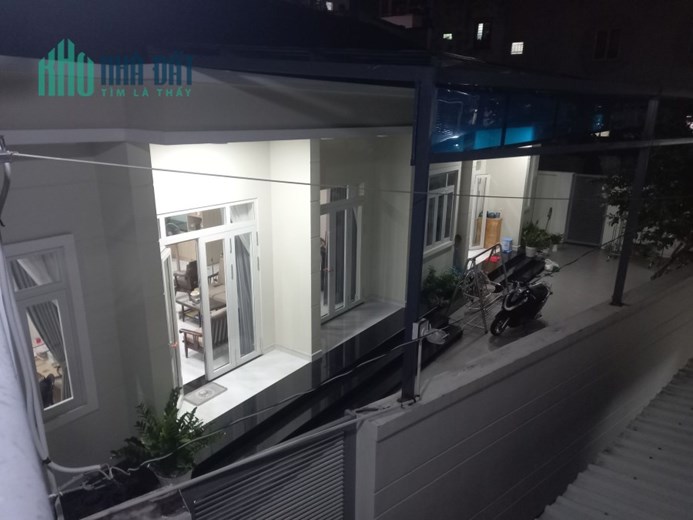 3.6 tỷ-Nhà 2 tầng-38m2-Cách 1 căn ra mặt tiền-Ngay ngã tư MK-Sát quốc lộ 52