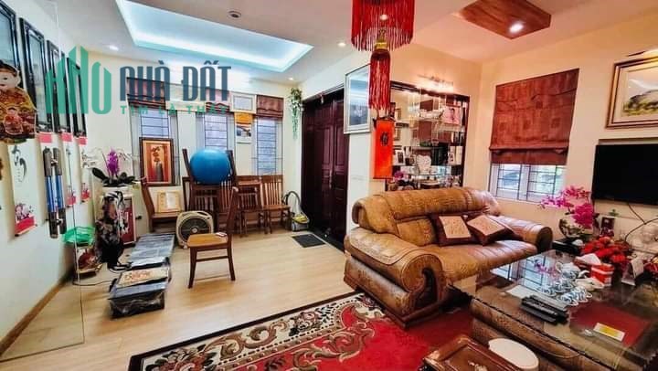 Nguyễn Trãi, Thanh Xuân 160m2 x 9.2m mặt tiền  Giá Chào 28 tỷ, biệt phủ có 1- 0-2.