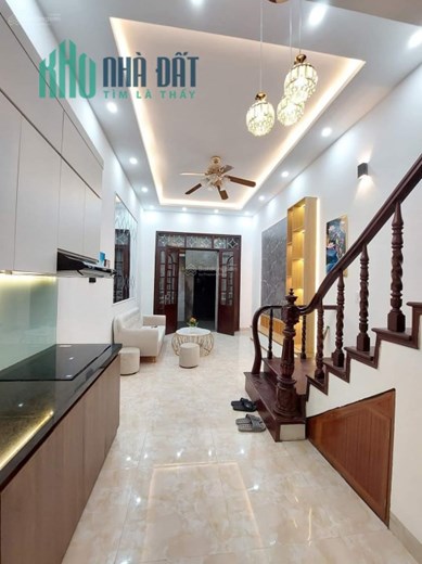 Bán nhà Quang Trung Hà Đông 50m2  nhà mới  đẹp ở ngay tặng nội thất giá nhỉnh 6 tỷ.
