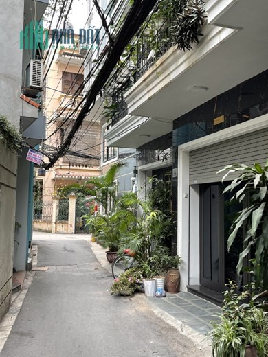 BÁN NHÀ PHỐ CỔ NGỌC LÂM, DT 55M, 5T, 6.5 TỶ, NHÀ MỚI,  Ô TÔ VÀO NHÀ, NỘI THẤT SANG TRỌN