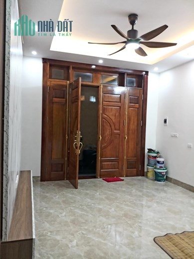 Bán nhà phân lô Xã Đàn, Đống Đa, 35m, 5 tầng, MT 3.8m, ô tô, KD, giá 6 tỷ 1.