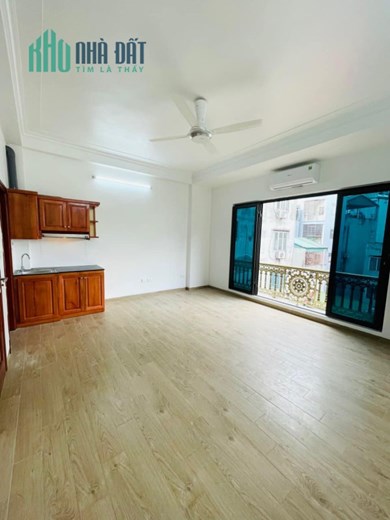 MÌNH CẦN SANG NHƯỢNG PHÒNG 850 ĐƯỜNG LÁNG, ĐỐNG ĐA,HÀ NỘI.