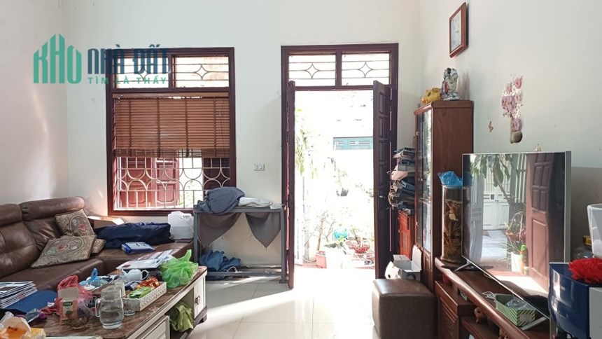 Bán nhà Hoàng Ngân, Cầu Giấy, 108m2 x 3tầng, lô góc, ô tô qua nhà, giá 8.9 tỷ