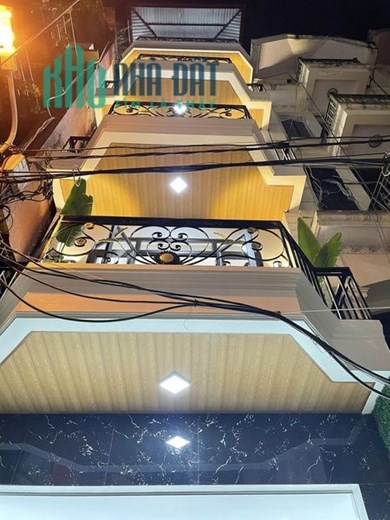 Bán nhà Trần Quốc Hoàn , nhà mới đẹp lung linh , ở ngay , 56m , 12.5 tỷ