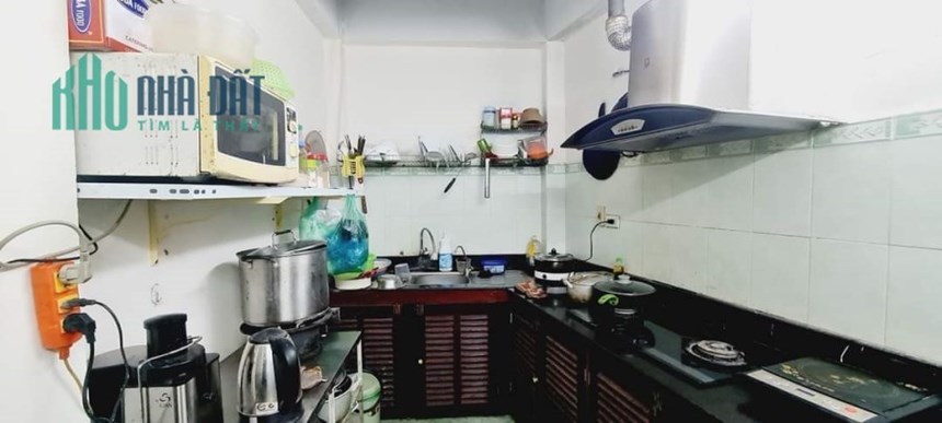 Cực hiếm, Bán nhà phố Sơn Tây, Ba Đình 2,6 tỷ, 5 tầng, 3 ngủ đủ công năng