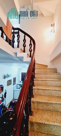 Cực hiếm, Bán nhà phố Sơn Tây, Ba Đình 2,6 tỷ, 5 tầng, 3 ngủ đủ công năng