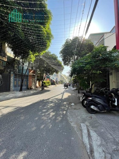 chính chủ gấp bán nhà mặt tiền đường thành công, nhựa 10m lề 3m, 71m2 chỉ 10.2 tỷ