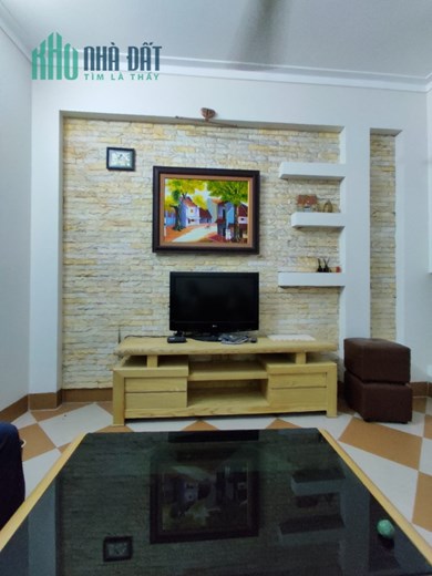 GIÁP MẶT PHỐ, NHÀ DÂN XÂY, CHỦ CẦN BÁN NHANH, GẤP.DT 39M2. GIÁ 4 TỶ..XX..