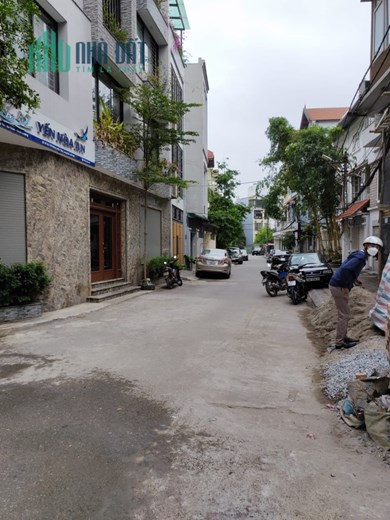 GIÁP MẶT PHỐ, NHÀ DÂN XÂY, CHỦ CẦN BÁN NHANH, GẤP.DT 39M2. GIÁ 4 TỶ..XX..