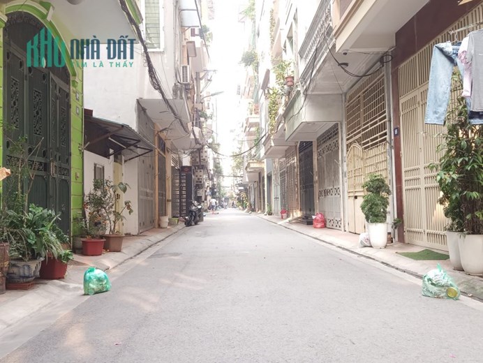 BÁN NHÀ NGÕ 105 XUÂN LA 45M2 5 TẦNG Ô TÔ VÒNG QUANH GIÁ 12 TỶ
