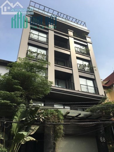 Bán nhà phố Xuân Đỉnh, phân lô, nhà xây cự đẹp, nội thất đẳng cấp, ngõ to sân rộng, ba bước ra phố