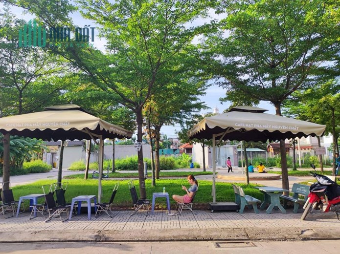 MẶT TIỀN HẺM 7M THẠNH LỘC Q12 - VIEW CÔNG VIÊN - 55M2, 2 TẦNG - PHÙ HỢP KINH DOANH BUÔN BÁN.
