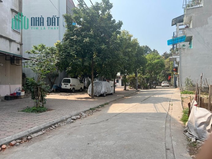 Bán Đất Ngọc Thụy 70m . Ô Tô đỗ cổng ,nói k với Quy Hoạnh giá 3.5 tỉ