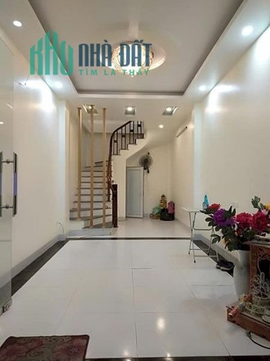 Bán nhà đẹp đường Quang Trung, Q.Hà Đông, DT 38m2, giá 4 tỷ 750.