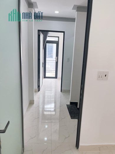 Bán nhà Hẻm xe hơi Đinh Bộ Lĩnh, Đối diên BX Miền Đông, 70m2 Chỉ 6.5 tỷ, Gần mặt tiền