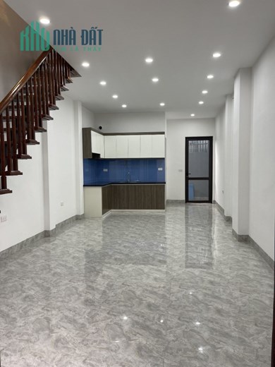 Hơn 1 tỷ có nhà 2 tầng Dtsd 39m, 2 ngủ thoáng mát.