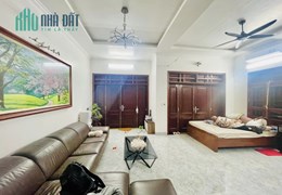 Biệt thự lô góc, phân lô, ô tô tránh, full nội thất, 104X4T Đội Nhân Ba Đình, 2x tỷ.